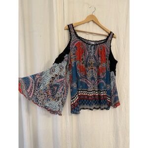 Bila Cold Shoulder Boho Top PXL– Multicolor Paisley Print, Crochet Trim Petite
